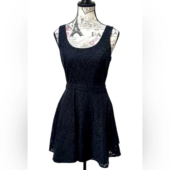 Aeropostale Cotton Little Black Lace Lined dress in size S/P Party Dress - Picture 1 of 9